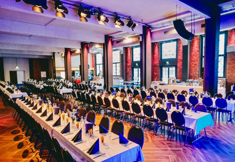 Ostflügel - Bankett